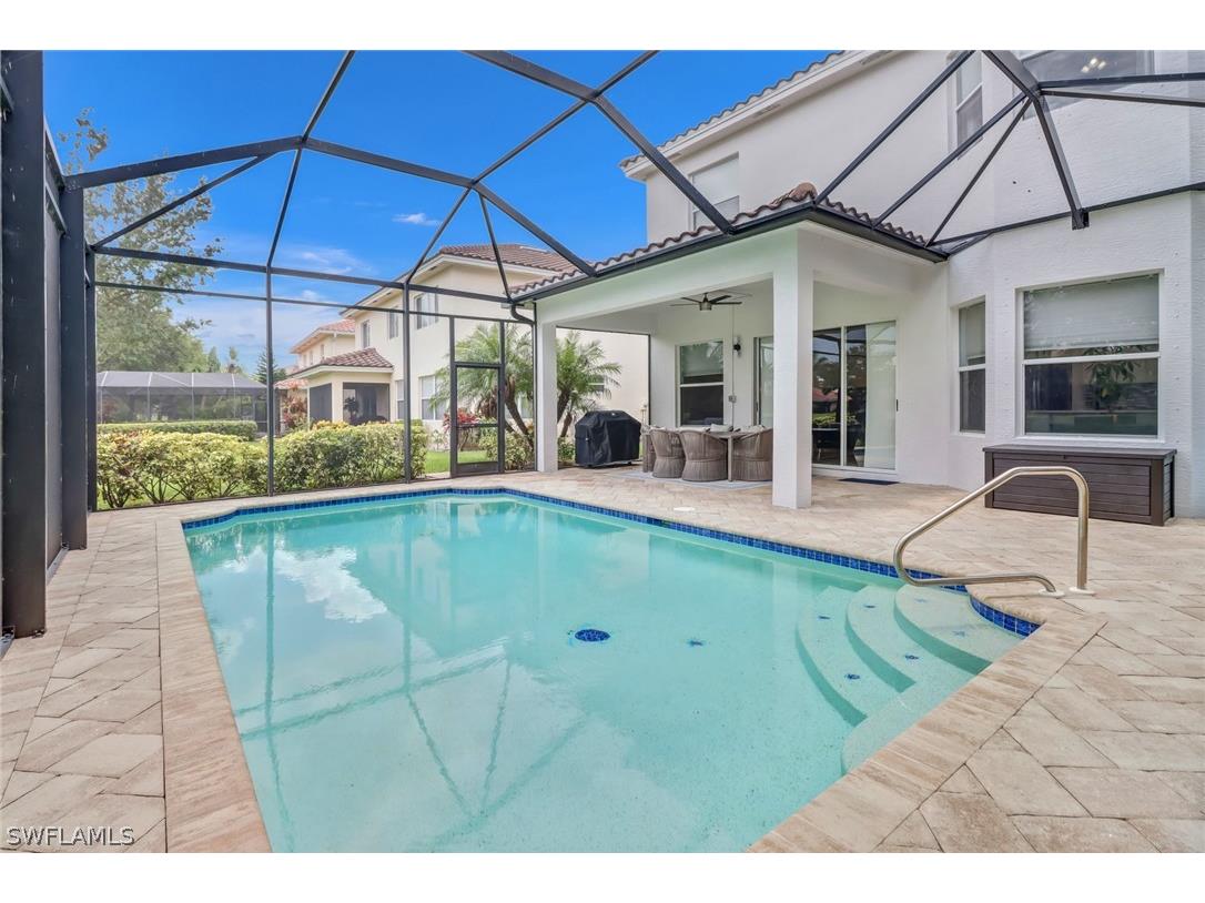 1901 Par Drive Naples FL 34120 224060781 image1