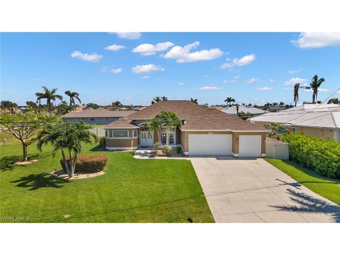 1901 SE 23rd Terrace Cape Coral FL 33990 223040153 image1