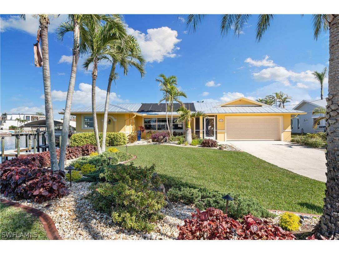 1901 SE 44th Street Cape Coral FL 33904 223008100 image1