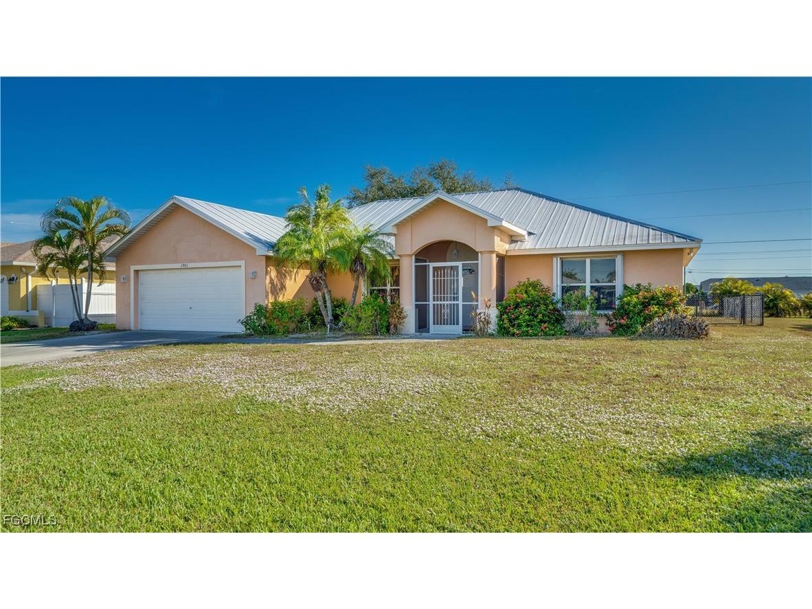 1901 SE 5th Place Cape Coral FL 33990 2025023150 image1