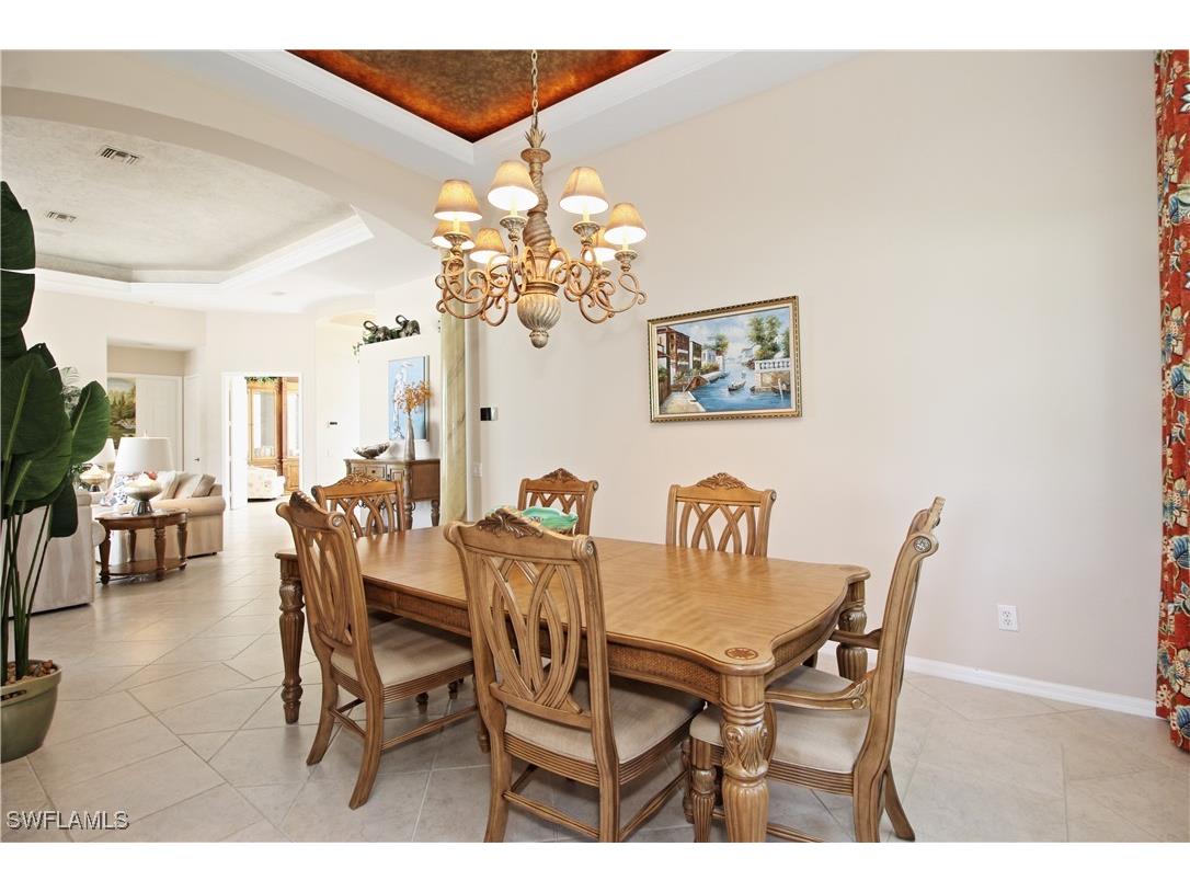 1901 Winding Oaks Way Naples FL 34109 225082862 image9
