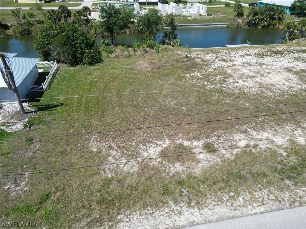 1902 NE 13th Place Cape Coral FL 33909 224025440 image1