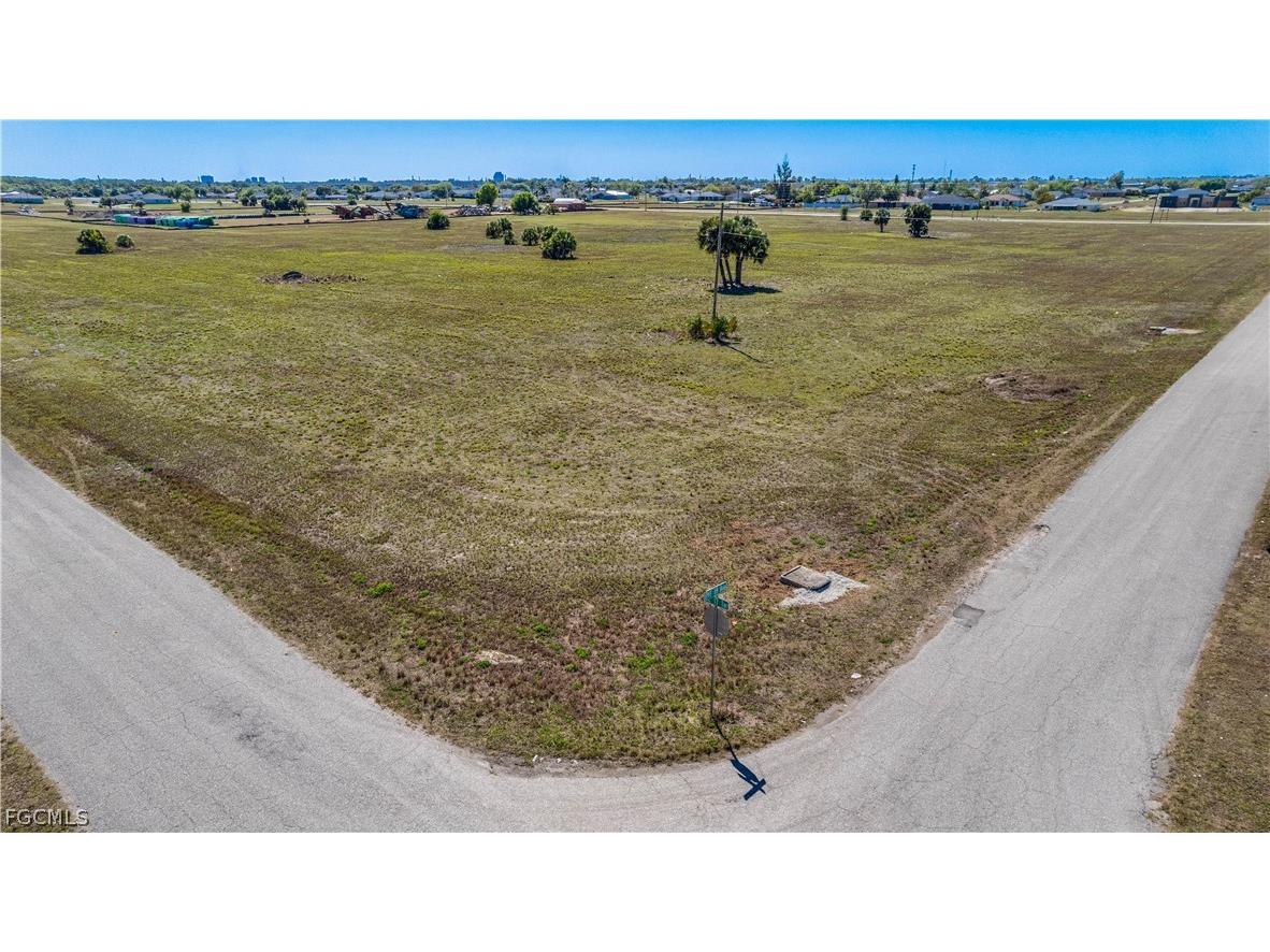 1902 NE 17th Terrace Cape Coral FL 33909 2026013355 image10