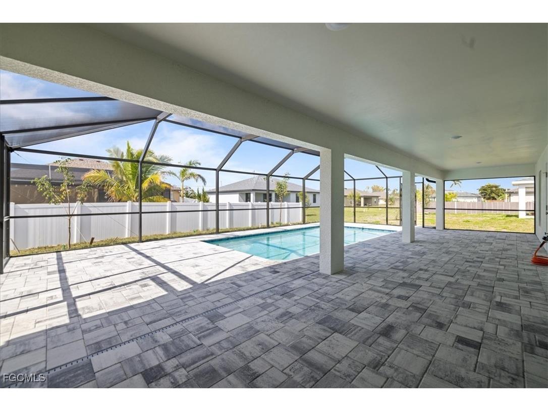 1902 NW 19th Place Cape Coral FL 33993 2025016728 image27