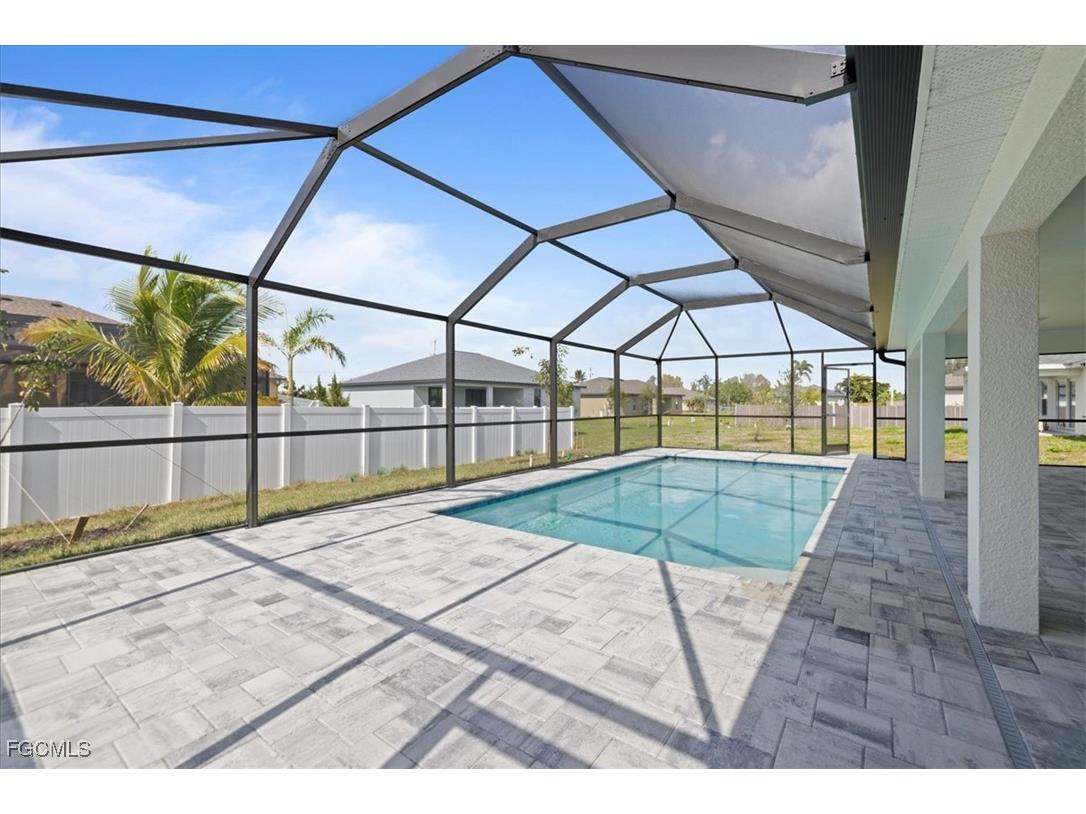 1902 NW 19th Place Cape Coral FL 33993 2025016728 image28