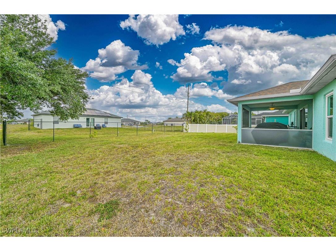1902 NW 2nd Place Cape Coral FL 33993 225039212 image7
