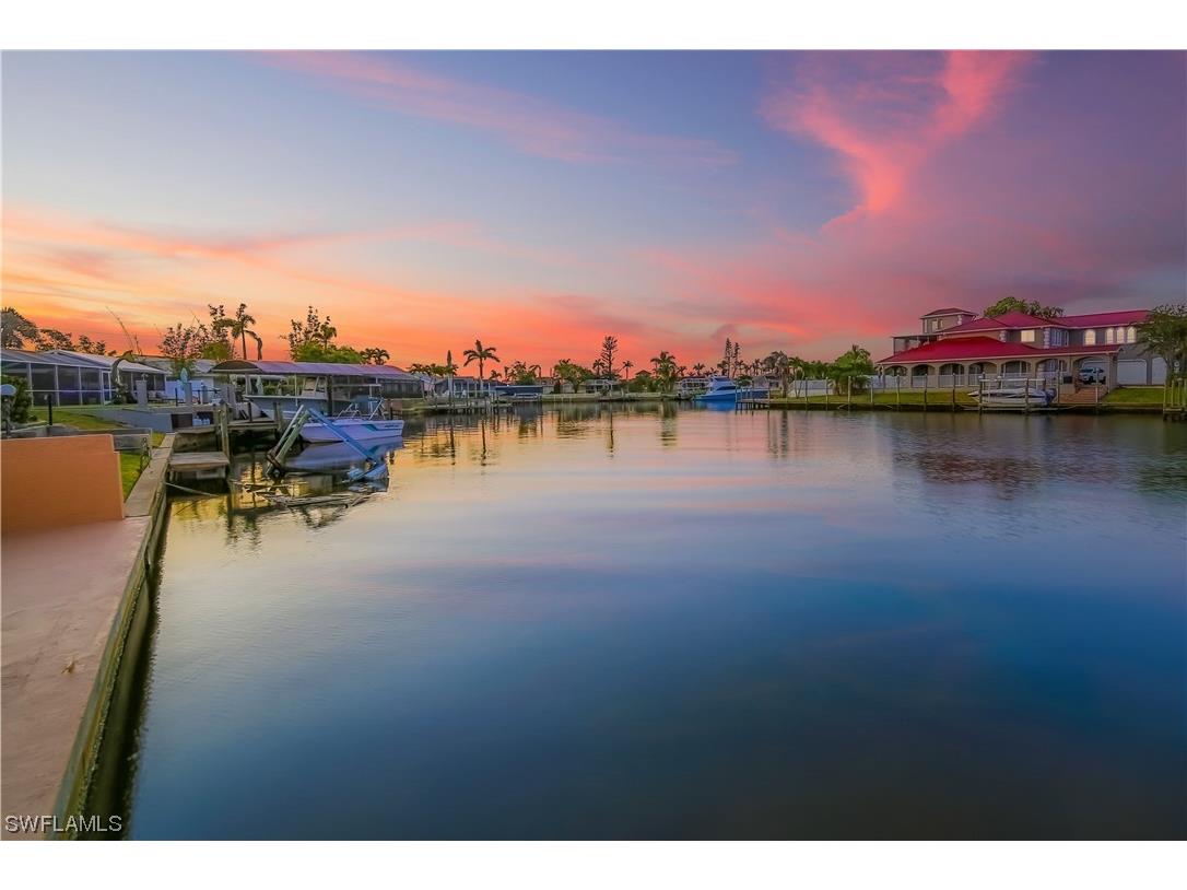 1902 SE 45th Street Cape Coral FL 33904 223038033 image1