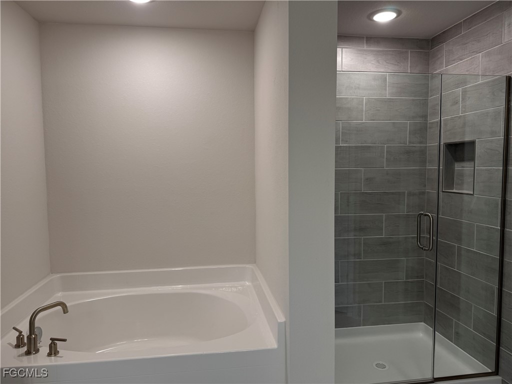 1902 Wingford Drive Lehigh Acres FL 33972 2025003274 image10