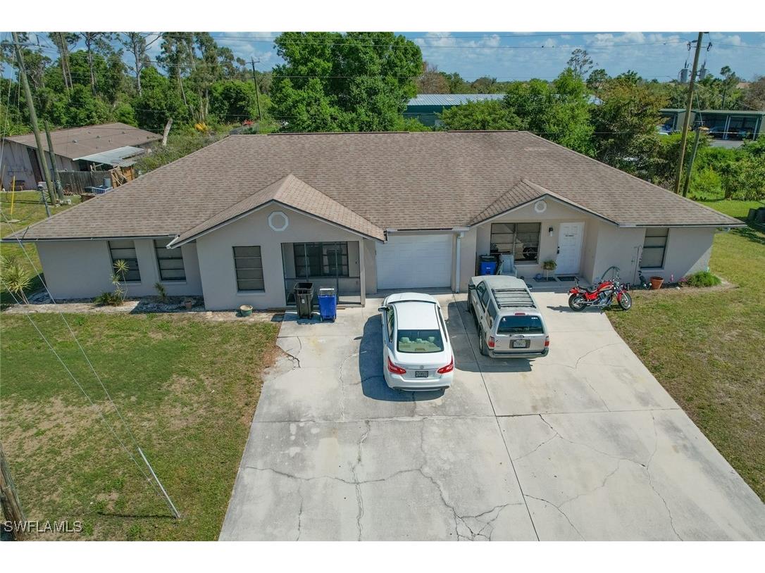 19029 / 19031 Holly Road Fort Myers FL 33967 225075806 image1