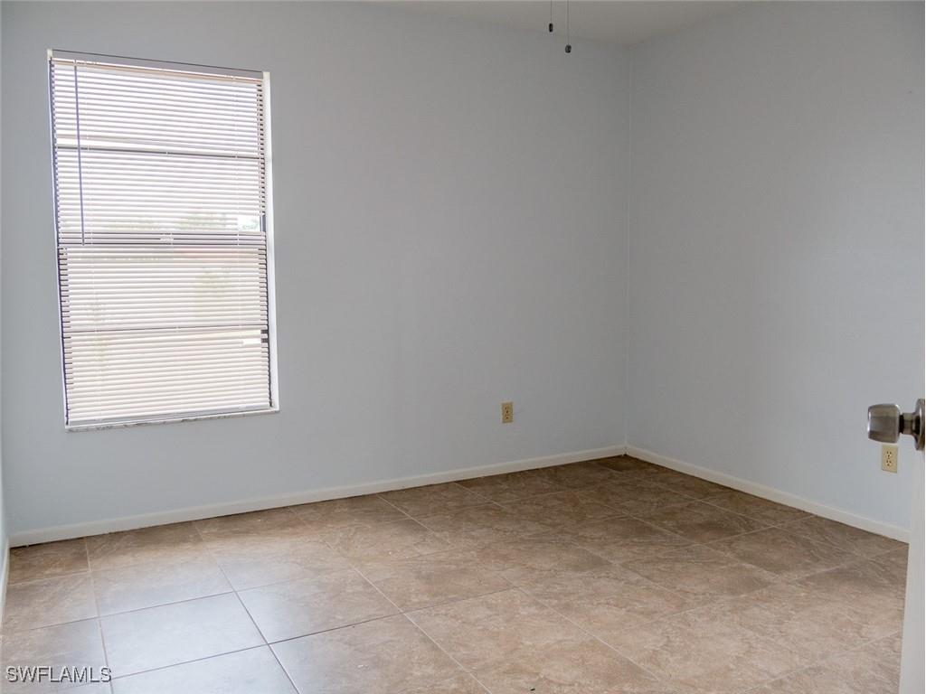 19029 / 19031 Holly Road Fort Myers FL 33967 225075806 image11