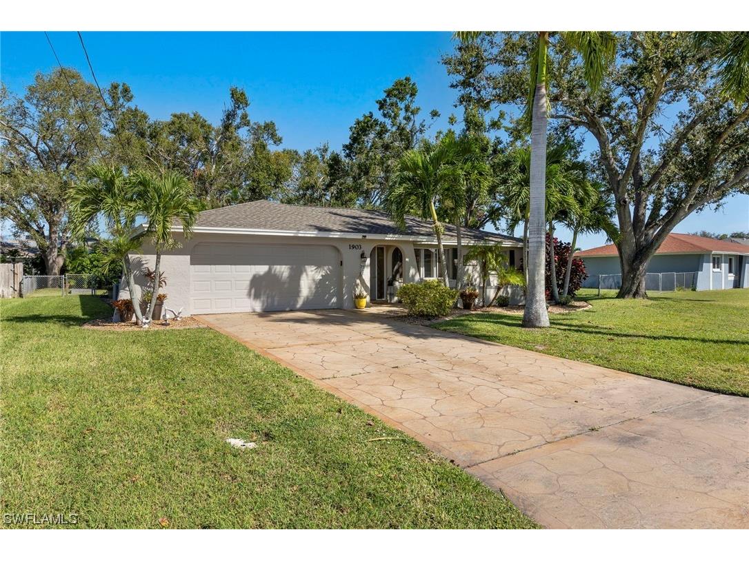1903 SE 15th Terrace Cape Coral FL 33990 223081693 image1