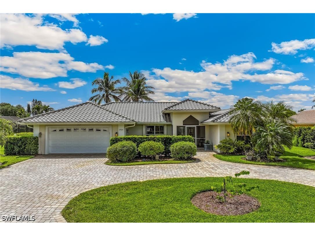 1904 Countess Court Naples FL 34110 226015419 image2