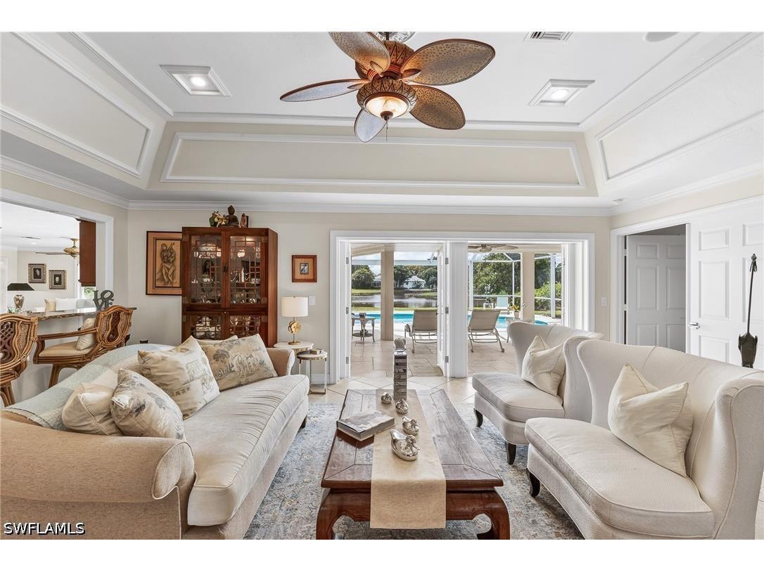 1904 Countess Court Naples FL 34110 226015419 image4