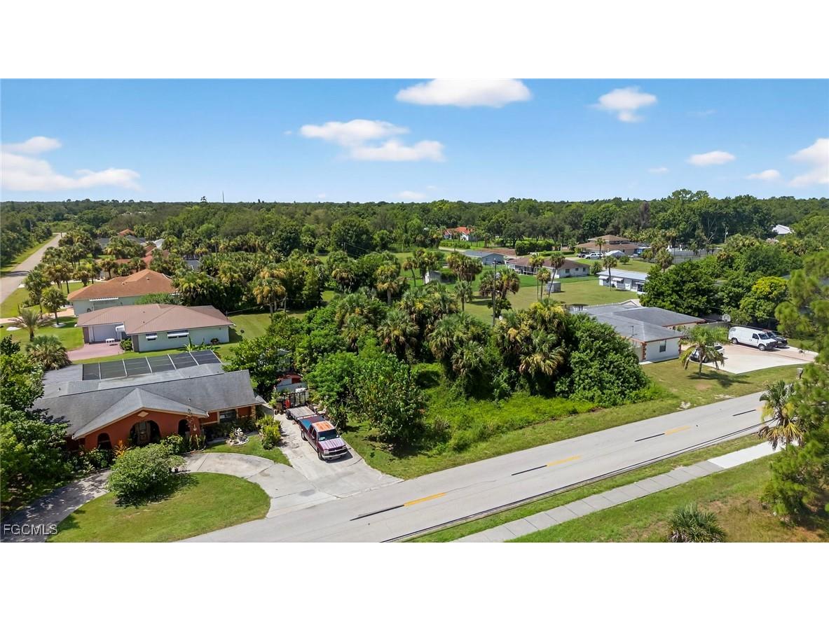 1904 E 6th Street Lehigh Acres FL 33936 2025007320 image2
