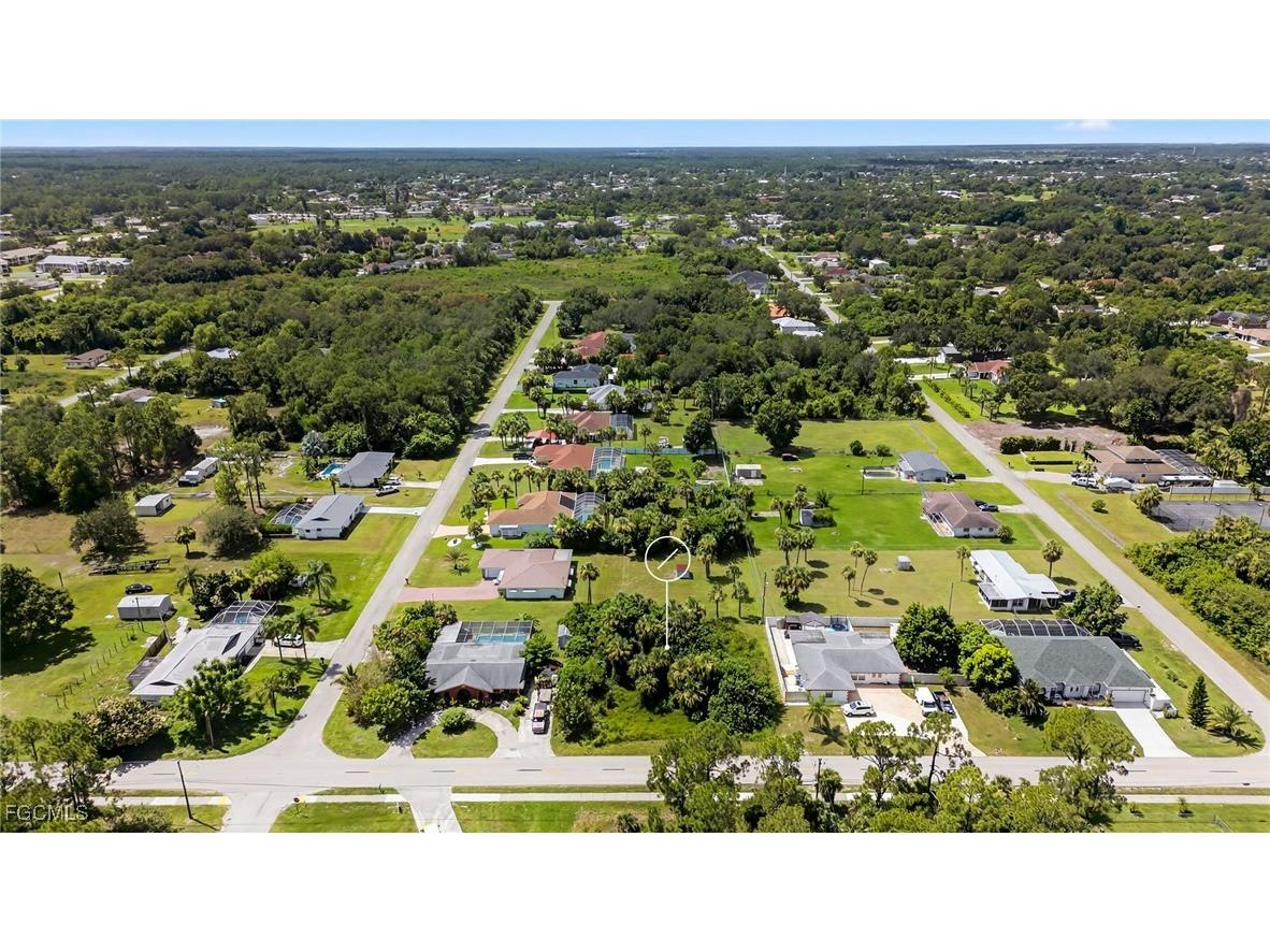 1904 E 6th Street Lehigh Acres FL 33936 2025007320 image3