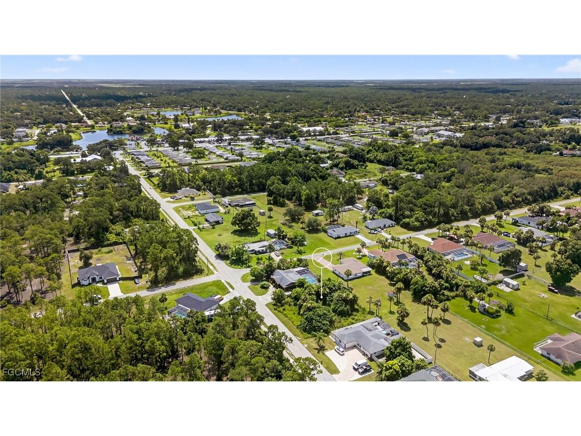 1904 E 6th Street Lehigh Acres FL 33936 2025007320 image4