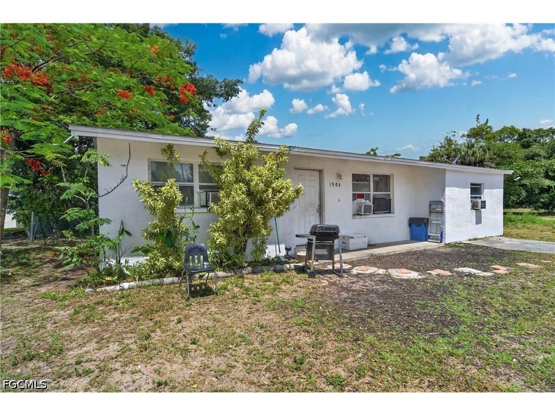 1904 Fountain Street Fort Myers FL 33916 2026020755 image9