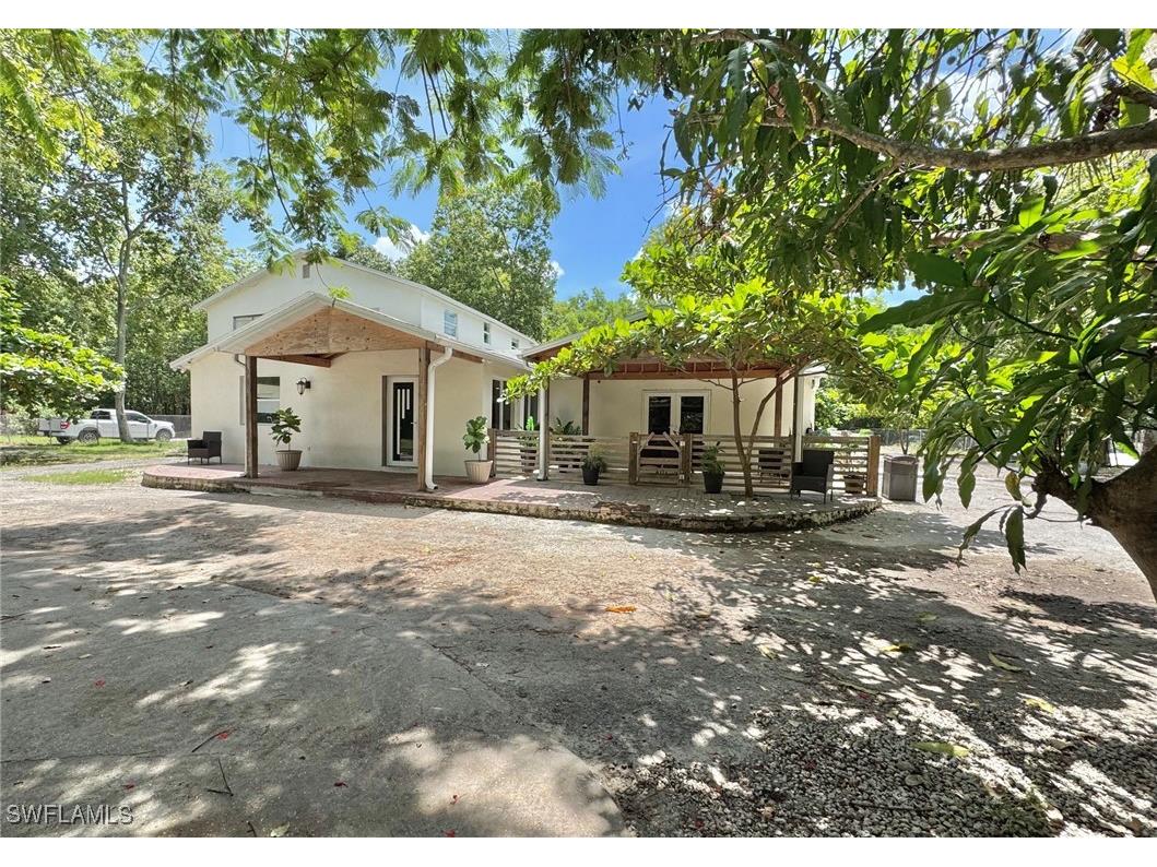 1904 Ivisa Avenue Naples FL 34117 225060937 image1