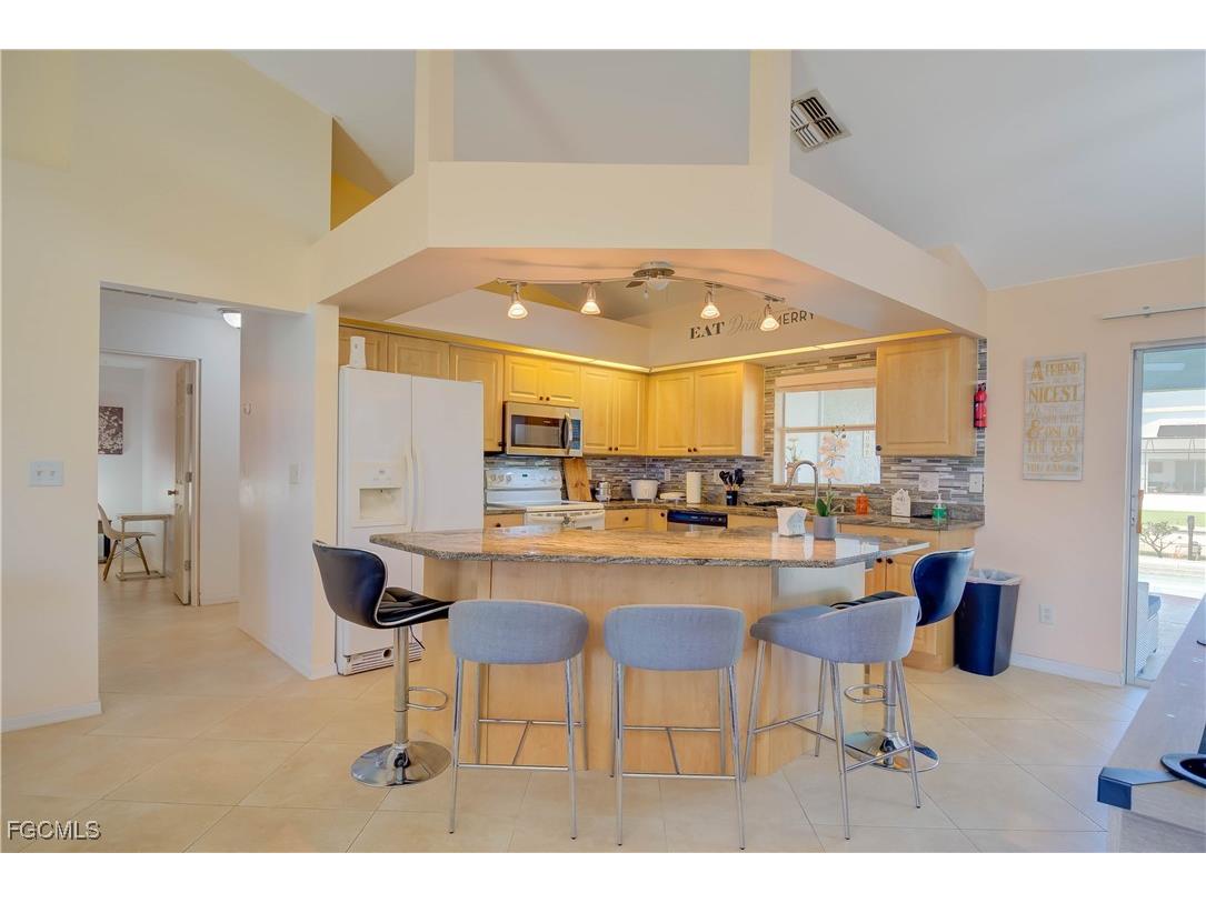 1904 NE 19th Avenue Cape Coral FL 33909 2025022028 image11