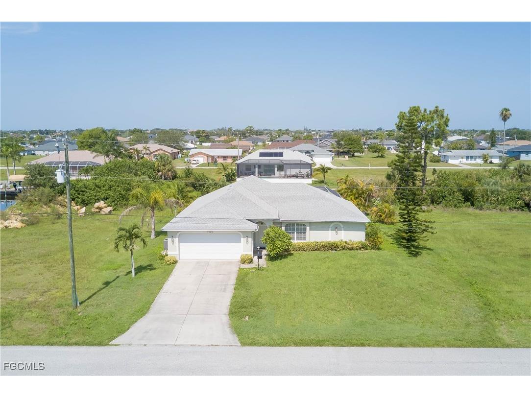 1904 NE 19th Avenue Cape Coral FL 33909 2025022028 image3