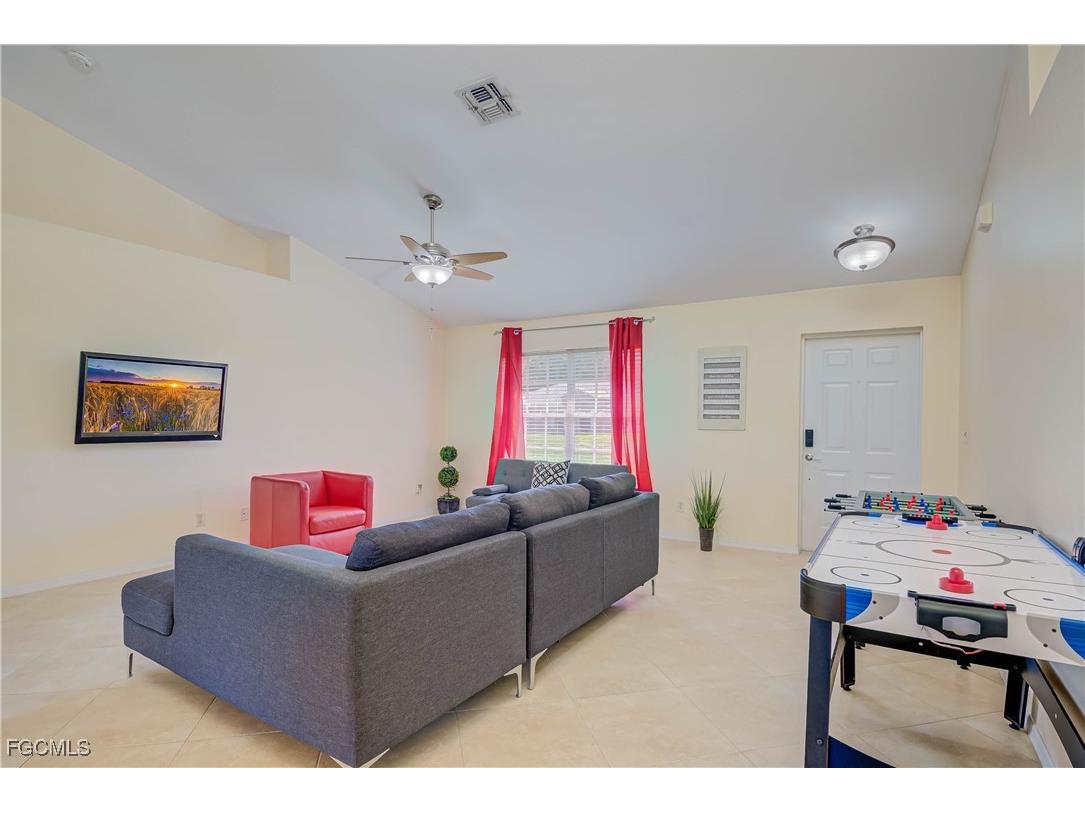 1904 NE 19th Avenue Cape Coral FL 33909 2025022028 image8