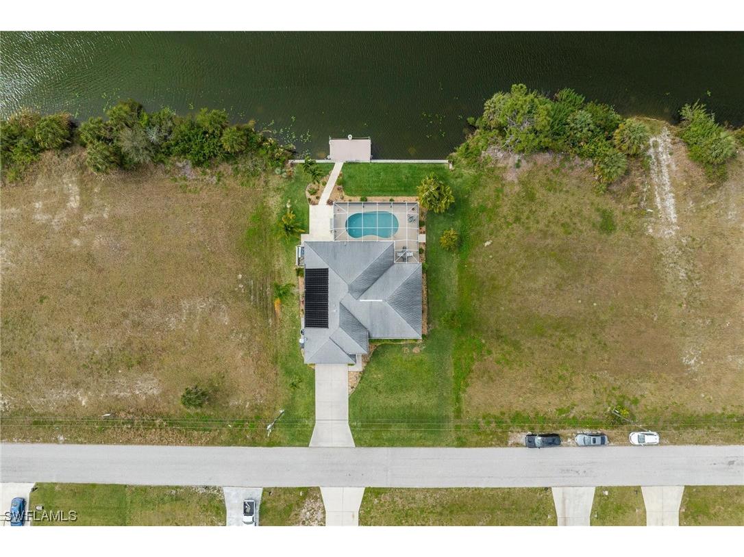 1904 NE 19th Avenue Cape Coral FL 33909 224014895 image1