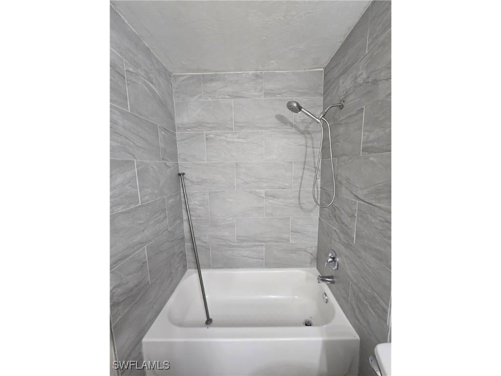 1904 Santa Barbara Boulevard #5 Cape Coral FL 33991 225045182 image15