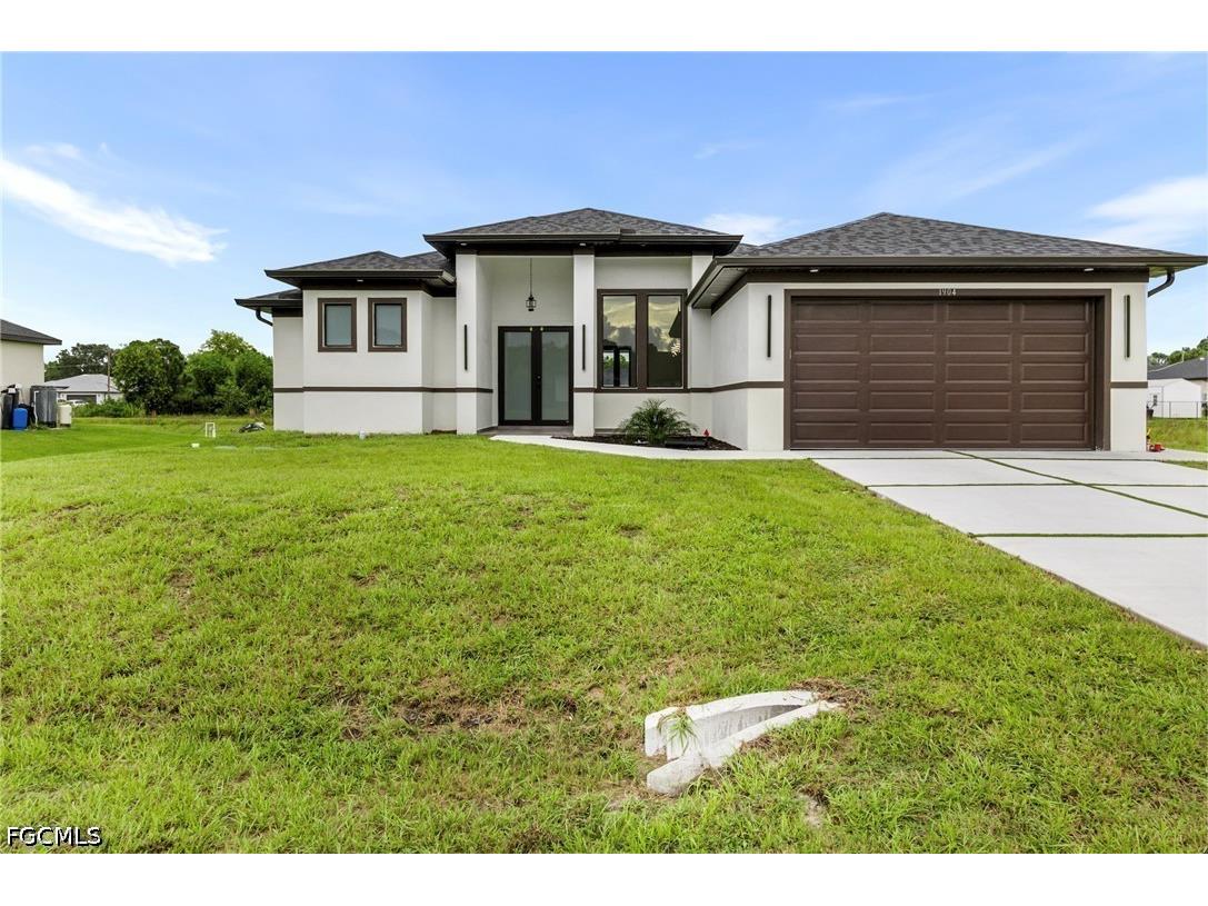 1904 Crawford Avenue N Lehigh Acres FL 33971 2026017778 image1
