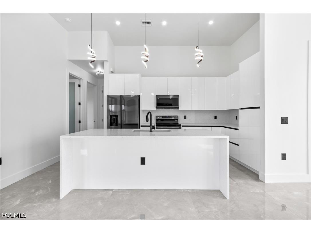 1904 Crawford Avenue N Lehigh Acres FL 33971 2026017778 image9
