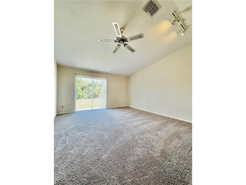 19045 Holly Road #47 Fort Myers FL 33967 2026006922 image3
