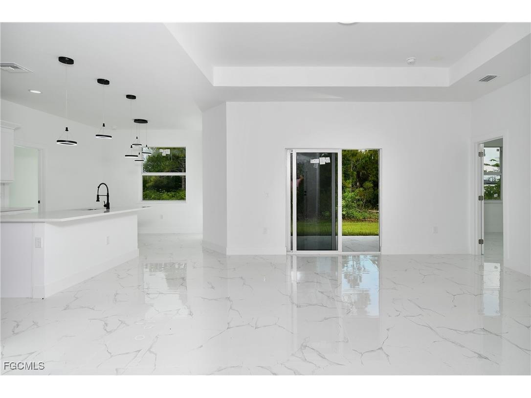 1905 Charles Avenue N Lehigh Acres FL 33971 2026006248 image7