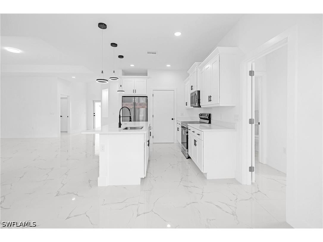 1905 Charles Avenue N Lehigh Acres FL 33971 226016675 image17
