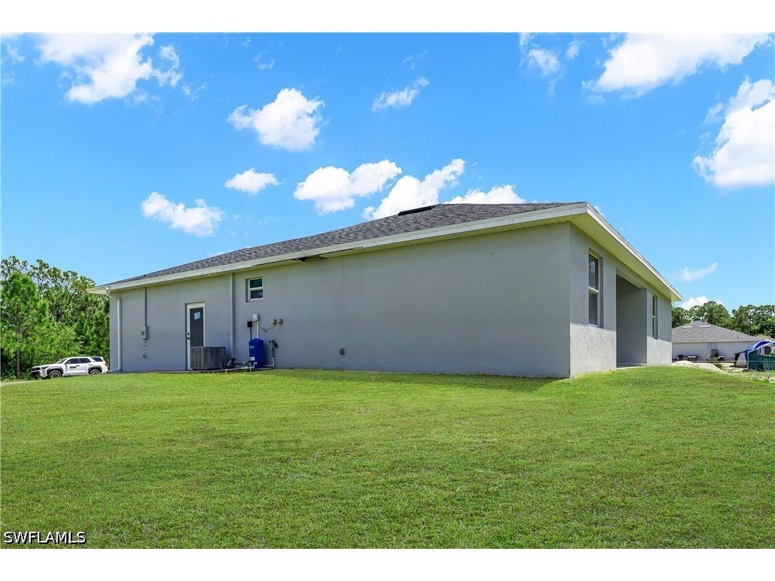 1905 Charles Avenue N Lehigh Acres FL 33971 226016675 image6