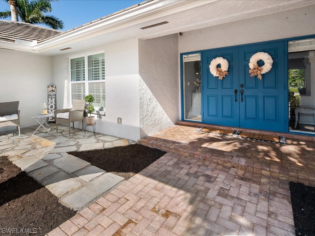 1905 Imperial Golf Course Boulevard Naples FL 34110 223011974 image1