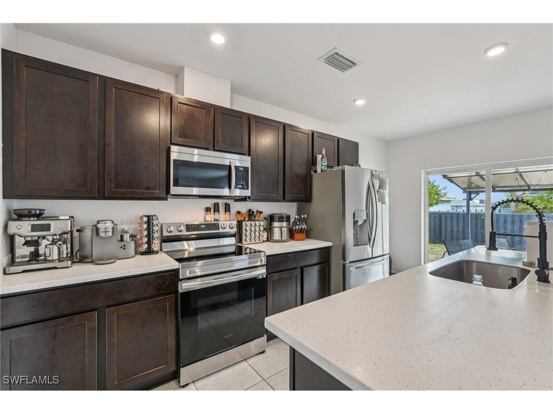 1905 NE 17th Avenue Cape Coral FL 33909 225083075 image11