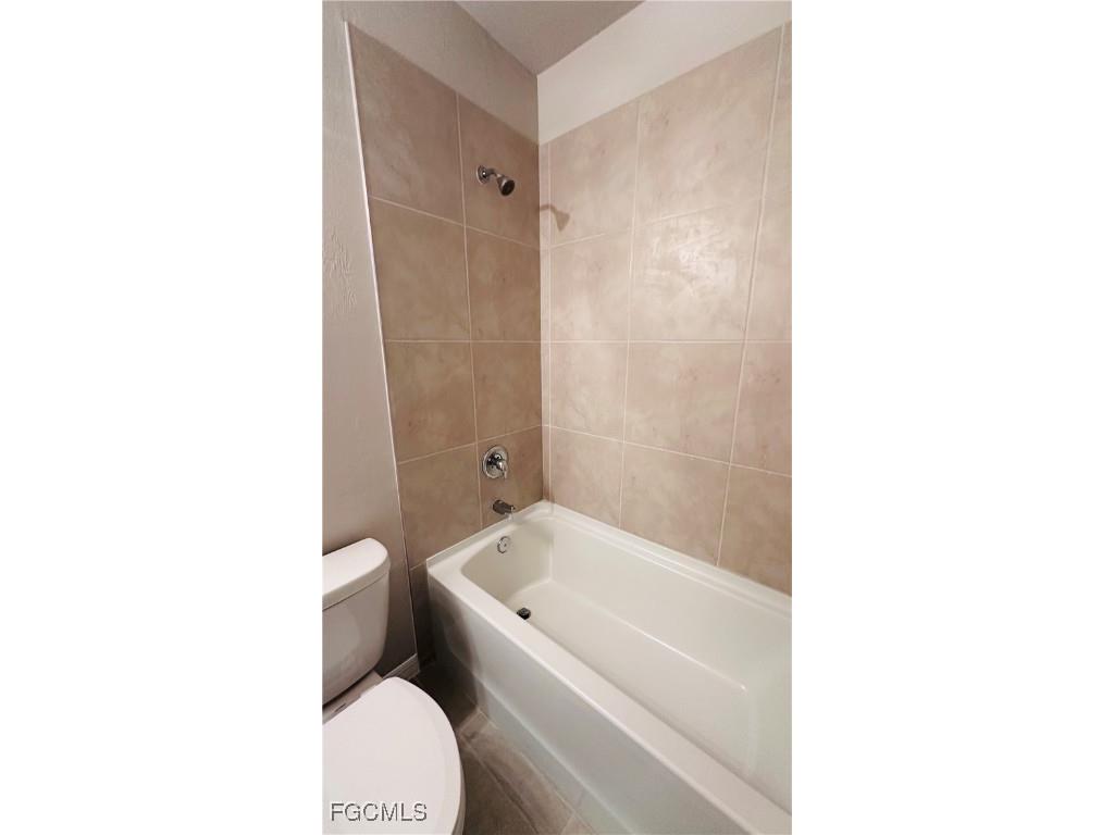 1905 NW 23rd Street Cape Coral FL 33993 2025005702 image15