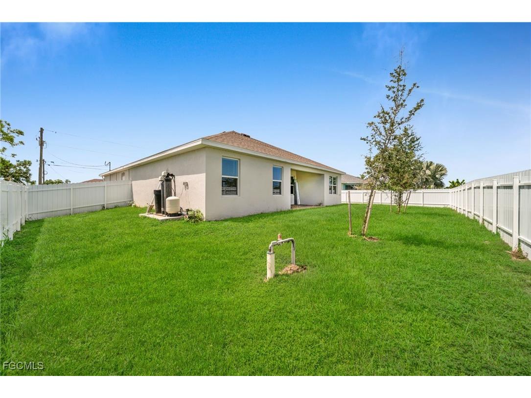 1905 NW 23rd Street Cape Coral FL 33993 2025005702 image28