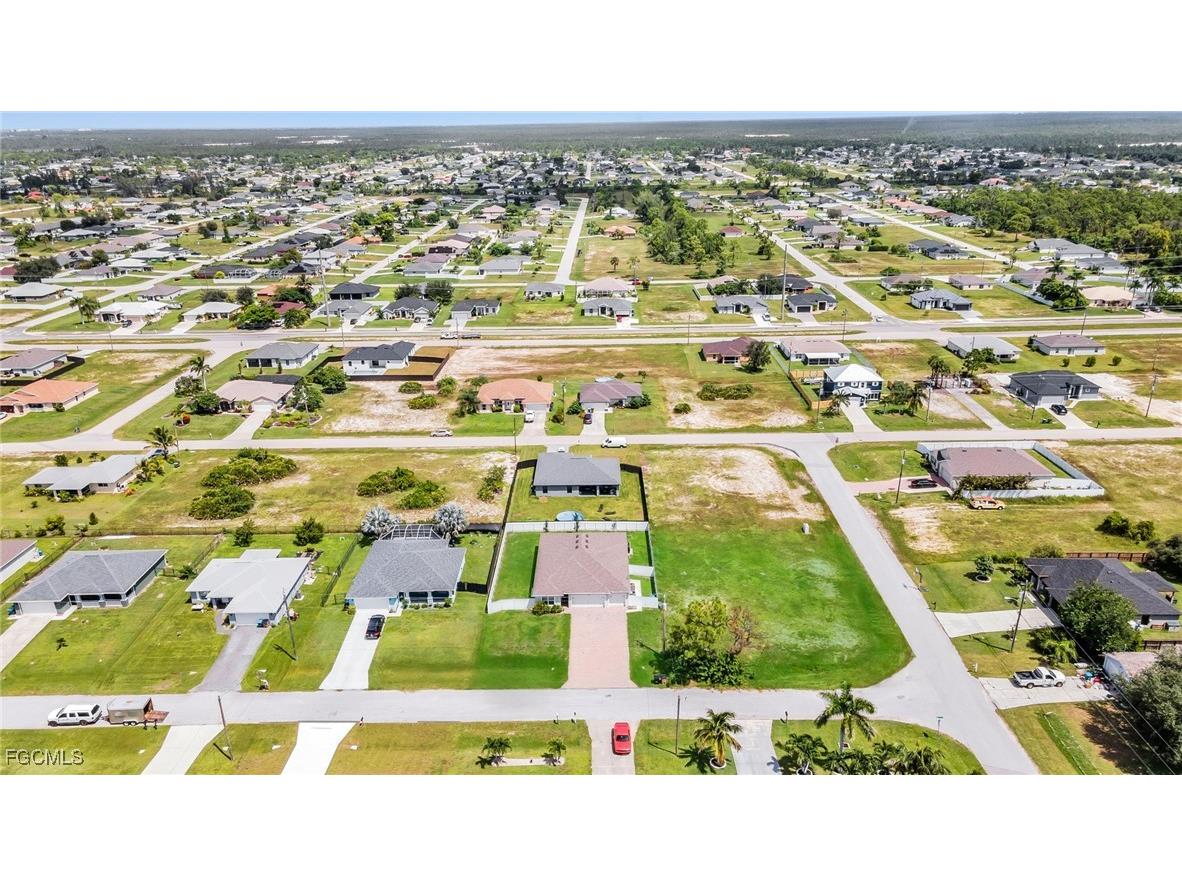1905 NW 23rd Street Cape Coral FL 33993 2025008850 image33