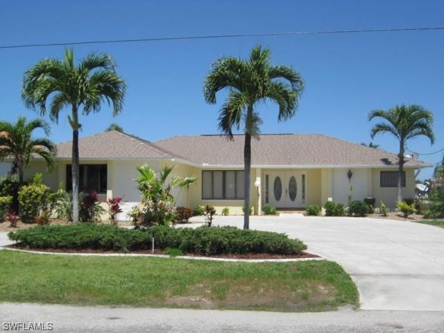 1905 SE 36th Terrace Cape Coral FL 33904 223068669 image1