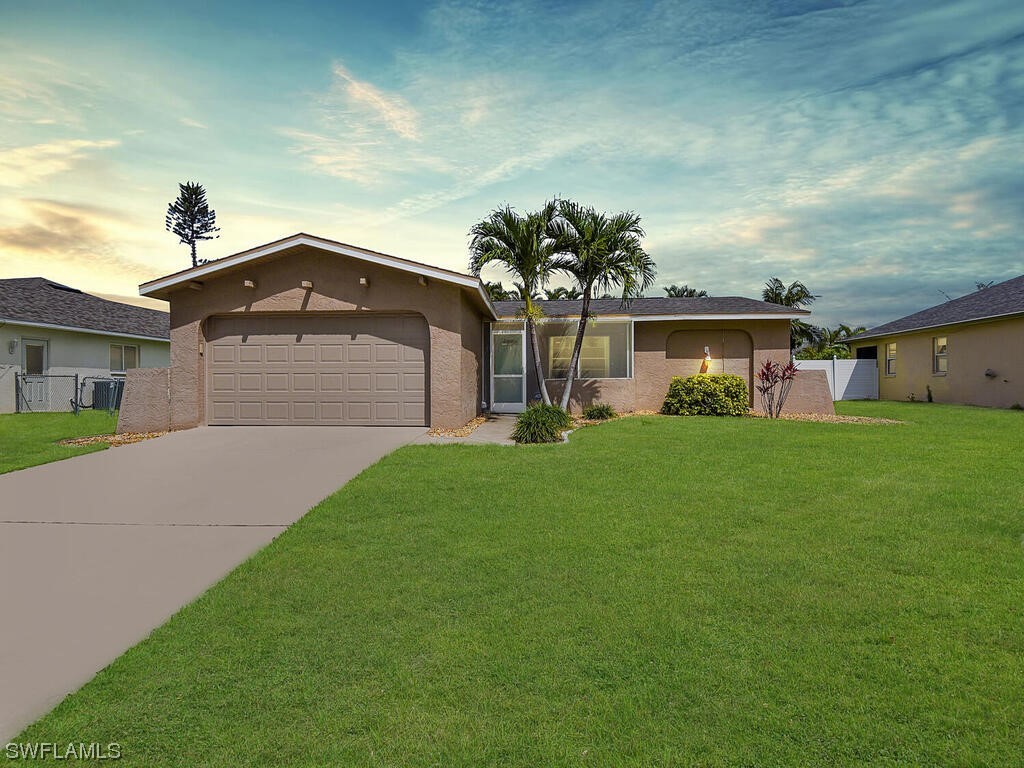 1905 SE 9th Terrace Cape Coral FL 33990 223020118 image1