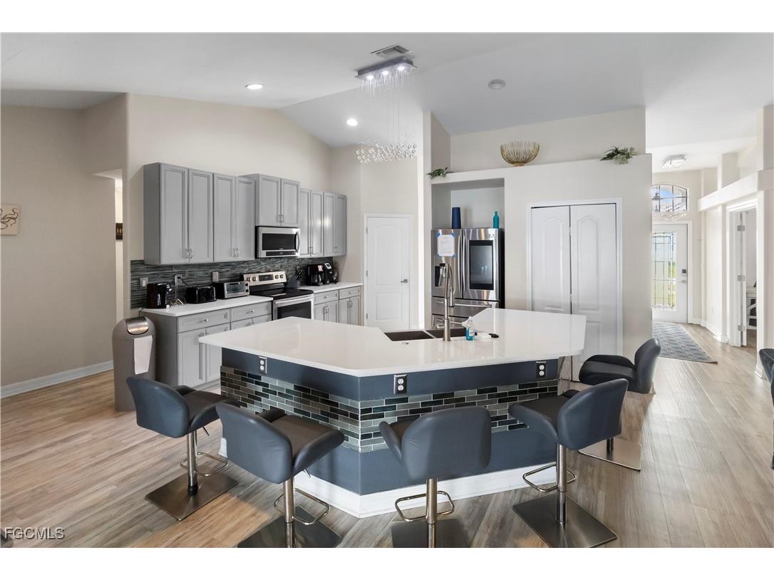 1905 SW 51st Terrace Cape Coral FL 33914 2025019343 image9