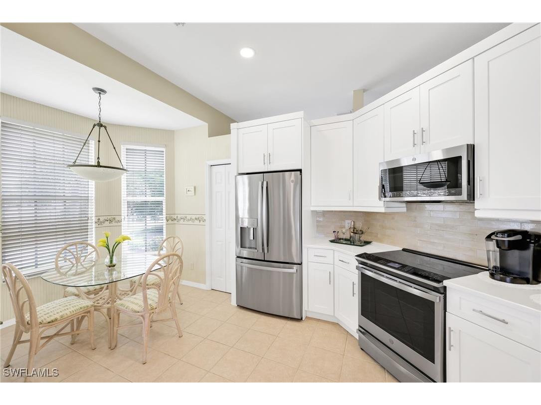 1905 Seville Boulevard #322 Naples FL 34109 225078699 image32