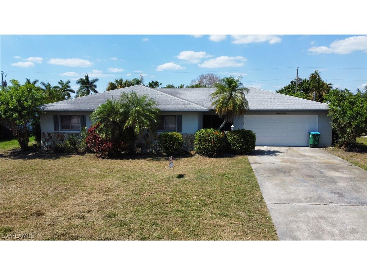 1905 Viscaya Parkway Cape Coral FL 33990 224041258 image1