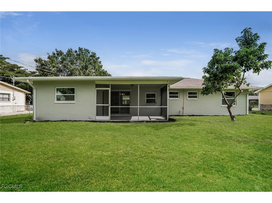 19058 Flamingo Road Fort Myers FL 33967 2025024325 image15