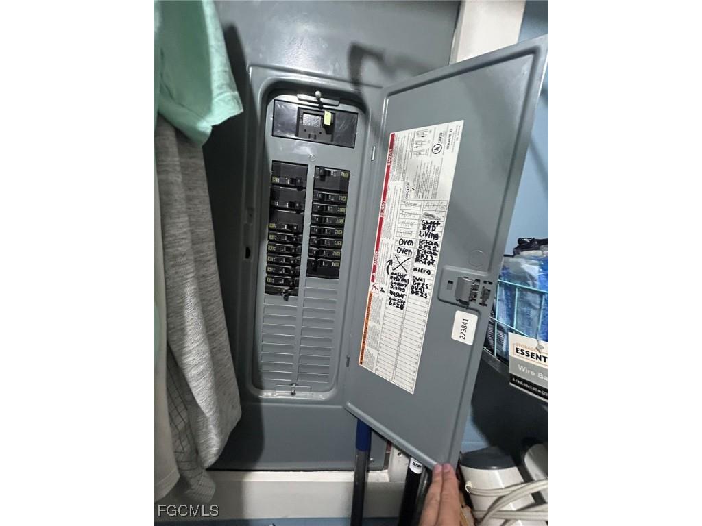 1906 Ibis Lane Sanibel FL 33957 2025017459 image5