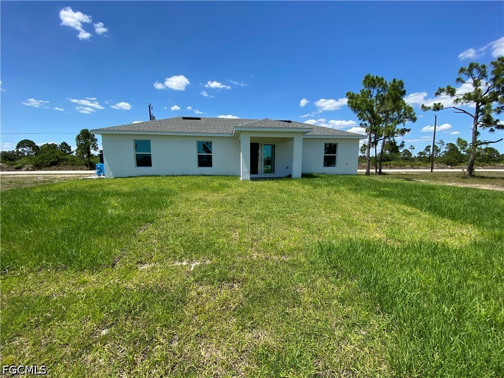 1906 Jacaranda Parkway W Cape Coral FL 33993 2026029357 image2
