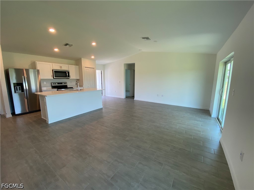 1906 Jacaranda Parkway W Cape Coral FL 33993 2026029357 image5