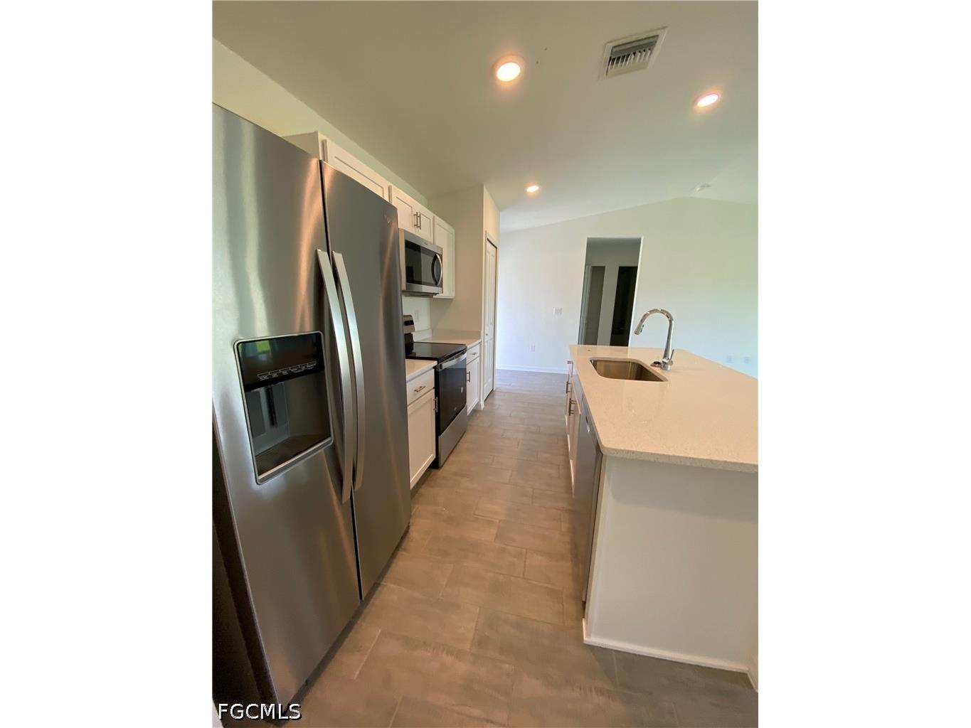 1906 Jacaranda Parkway W Cape Coral FL 33993 2026029357 image6