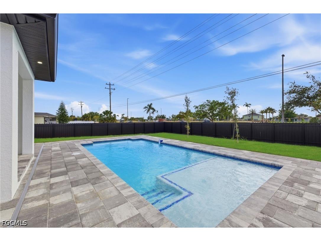 1906 NE 16th Place Cape Coral FL 33909 2026019979 image33