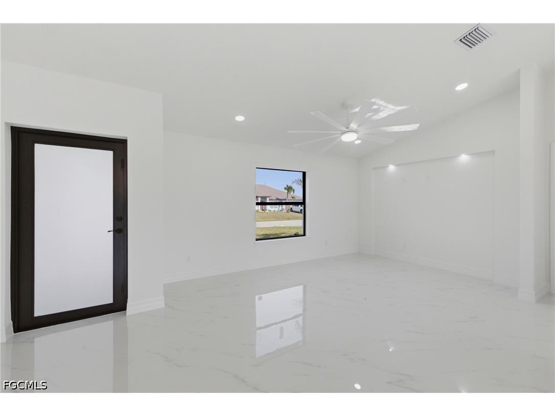 1906 NE 16th Place Cape Coral FL 33909 2026019979 image6